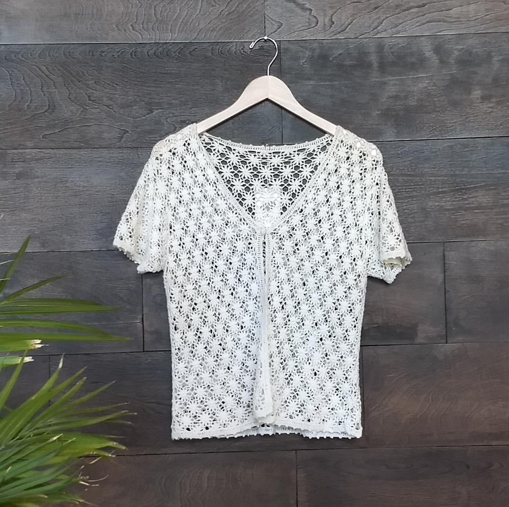 Vintage short sleeve crocheted cardigan